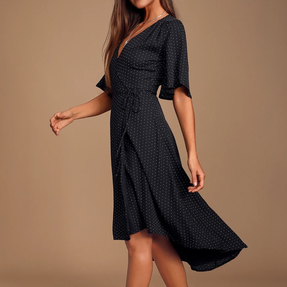 Lulus Farrah black midi wrap dress